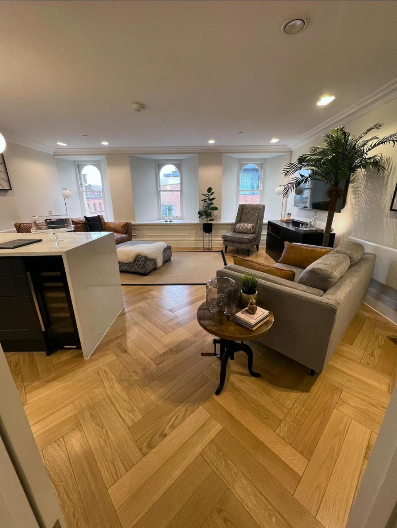 The Bank Apartment Cardiff Luaran gambar